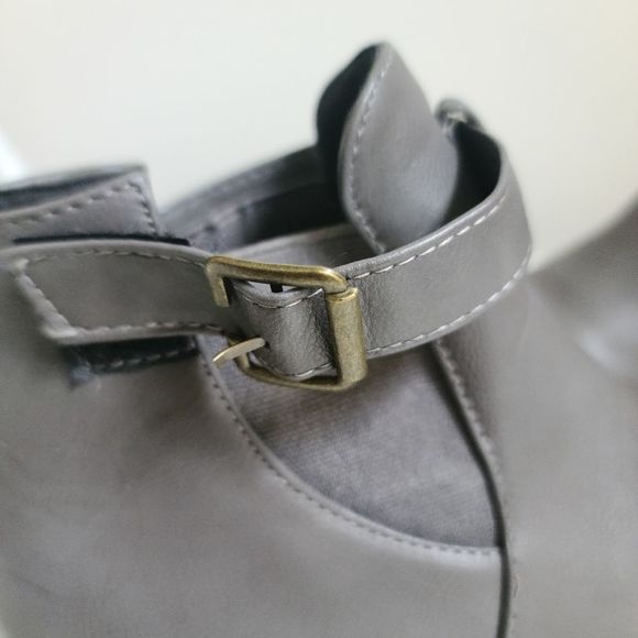 NO BRAND WOMAN'S ANKLE BOOTS - Picture 2 of 10